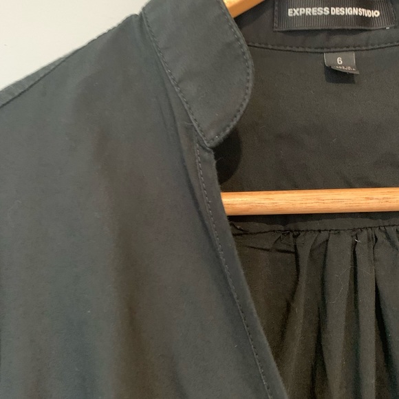 Little black wrap dress - Picture 3 of 6